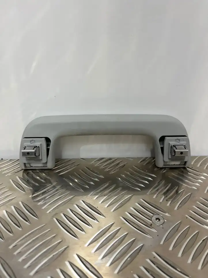 Audi Q5 SQ5 (2008 - 2012) 8R0857607H Потолочная ручка передняя — фото 2