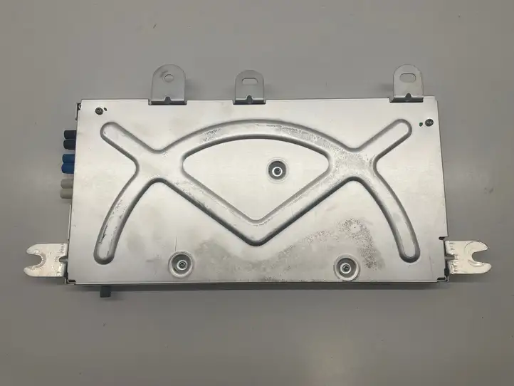 Tesla Model X (2015 - 2021) 107254100A Модуль комфорта — фото 3