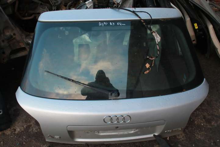 Audi A3 S3 8L Galinis dangtis (bagažinės)