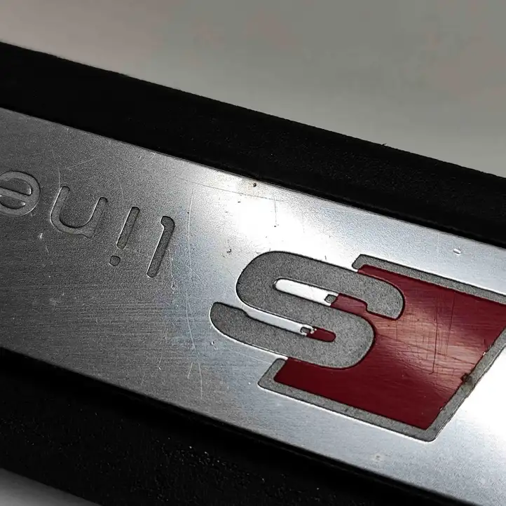 Audi A5 8T 8F (2011 - 2016) 8T0853374 Внутренняя обшивка порога (комплект) — фото 12