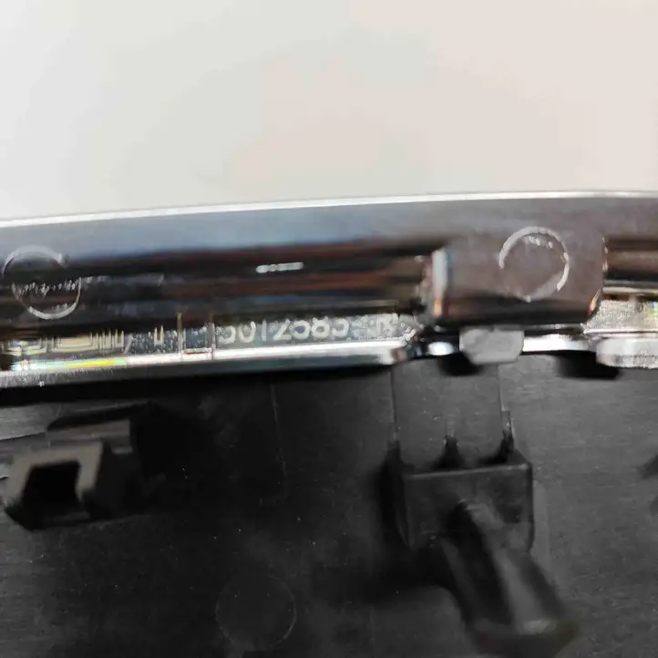 Mercedes-Benz C W205 (2014 - 2021) A2057307622 Накладка кнопки стеклоподъемника — фото 7