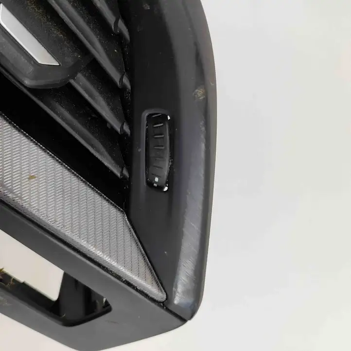 BMW 1 F40 (2019 - ) 6823190 Воздушная решетка панели — фото 7