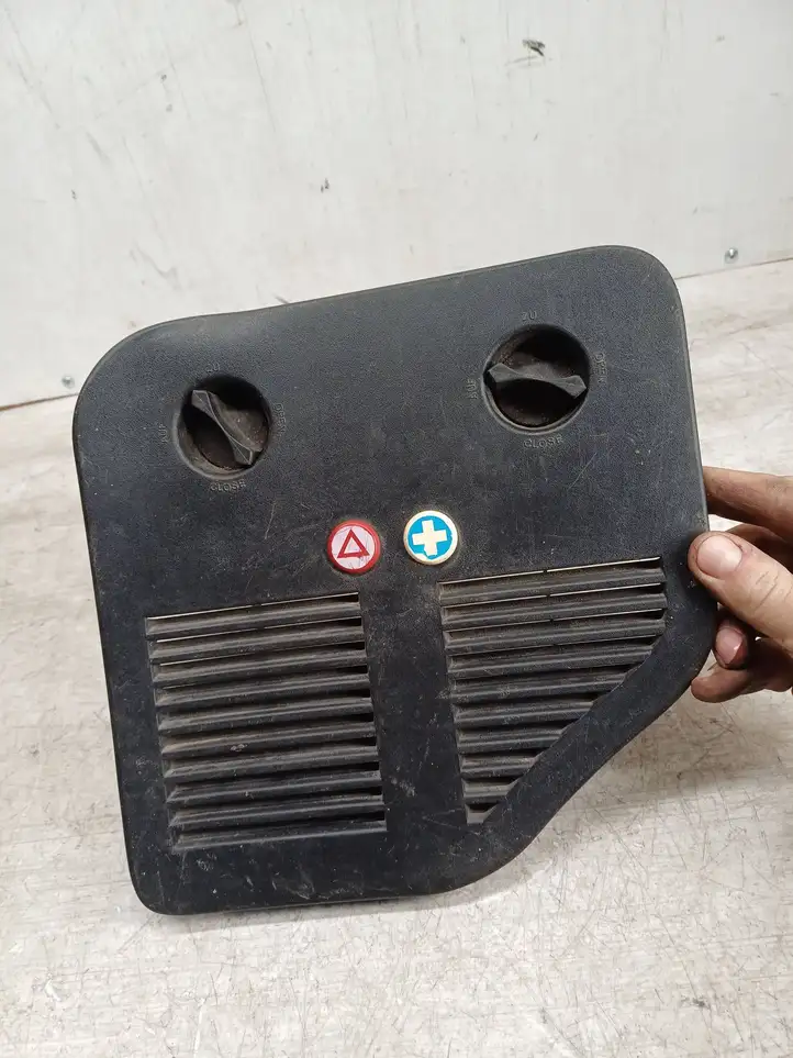 Opel Astra G (1998 - 2004) 09130918 Прочая отделка багажника — фото 1