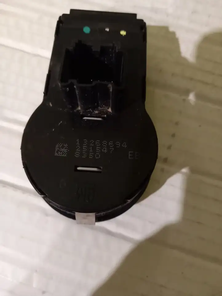 Opel Insignia A (2008 - 2017) 13268694 Включатель фонарей — фото 3