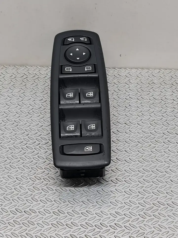 Renault Laguna III (2007 - 2015) 809610006R Блок кнопок стеклоподъемников — фото 1