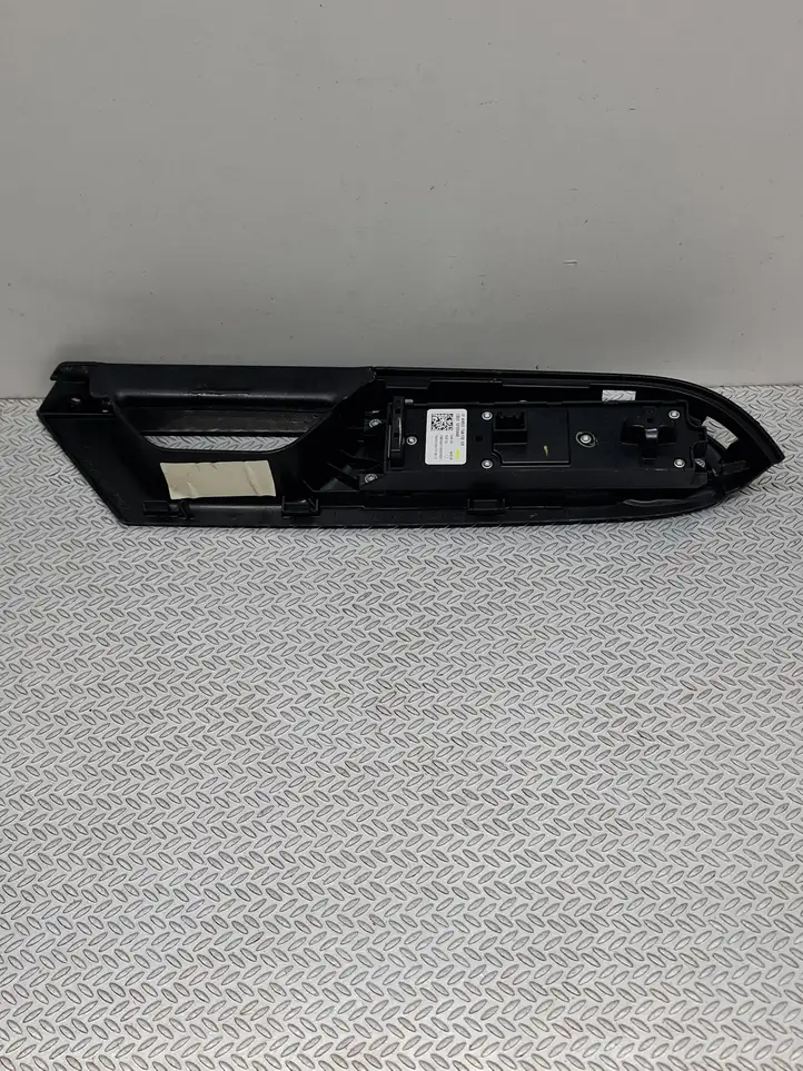 Ford B-MAX (2012 - 2018) AM5T14A132GB Кнопка стеклоподъемников — фото 4