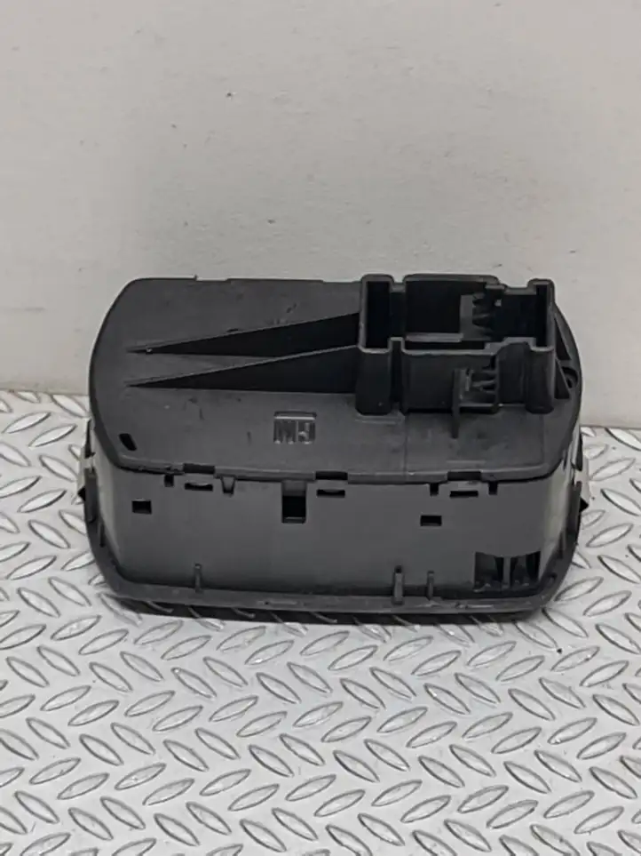 Opel Corsa D (2006 - 2010) 13258521 Кнопка стеклоподъемников — фото 3