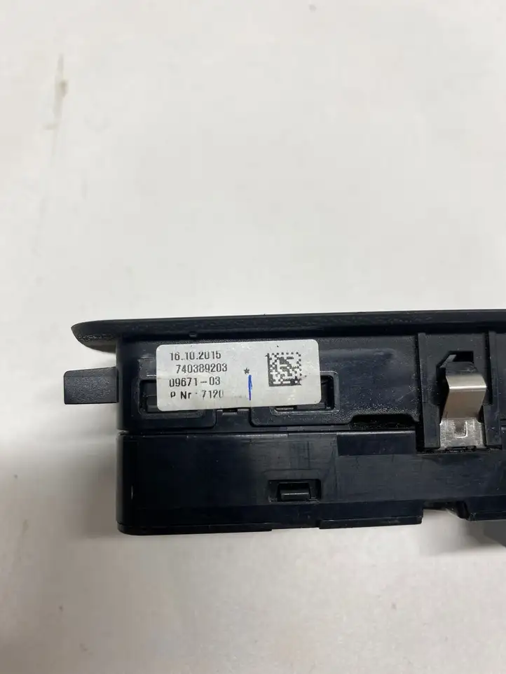 BMW 3 F30 F35 F31 (2012 - 2018) 740389203 Блок кнопок стеклоподъемников — фото 5