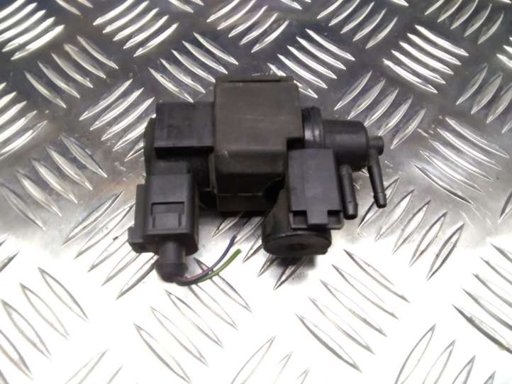 059906628B Audi A6 S6 C6 4F Solenoidinis vožtuvas