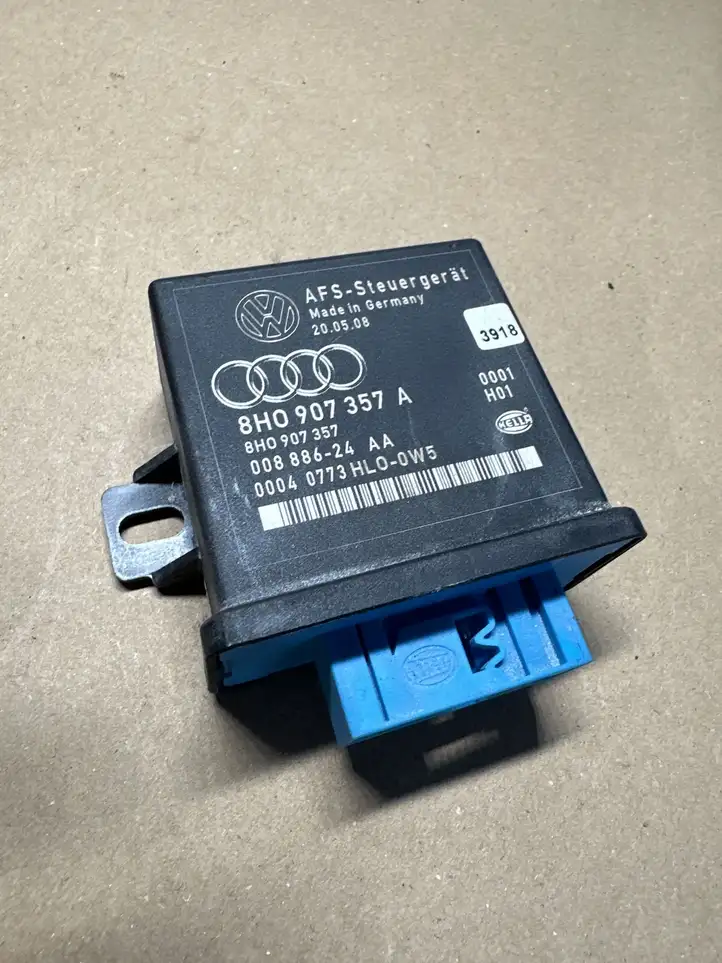 Audi A4 S4 B8 8K (2007 - 2011) 8H0907357A Блок управления светом — фото 1