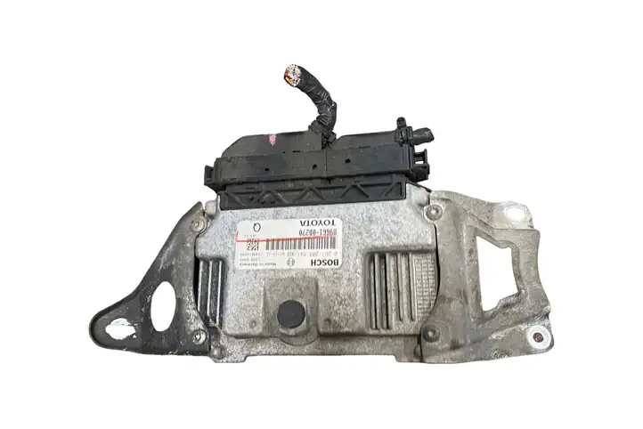 Toyota Yaris (2005 - 2009) 896610D270 Блок управления двигателем (ЭБУ) — фото 2