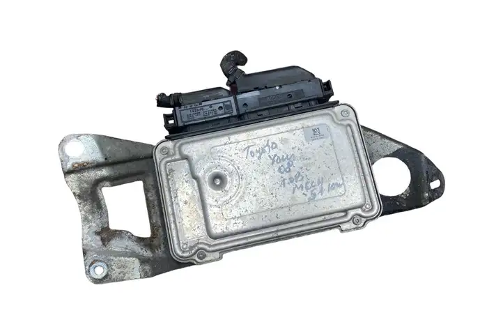 Toyota Yaris (2005 - 2009) 896610D270 Блок управления двигателем (ЭБУ) — фото 4