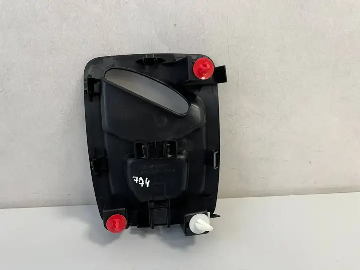 (2014 - 2017) 7313978010 Накладка ремня безопасности — фото 2
