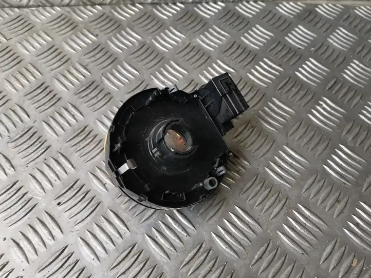 Toyota Corolla Verso AR10 (2004 - 2009) 84L0439 Контактное кольцо SRS — фото 2