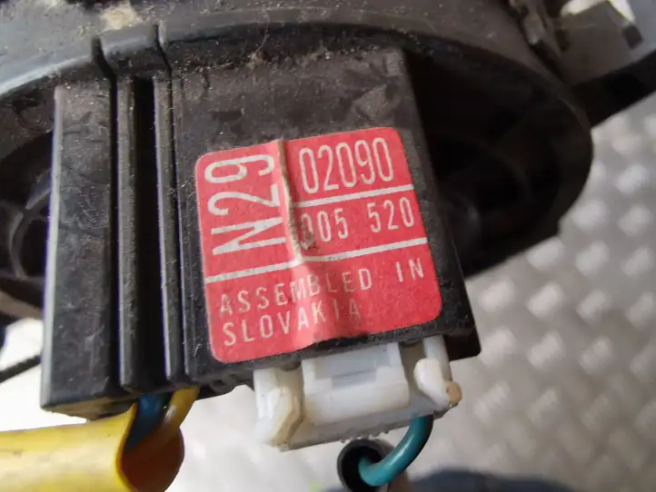 Toyota Auris 150 (2006 - 2012) 8924502040 Контактное кольцо SRS — фото 7