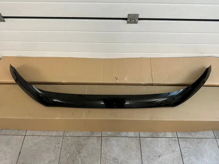 Ford Ranger (2019 - ) Дефлектор капота — фото 1