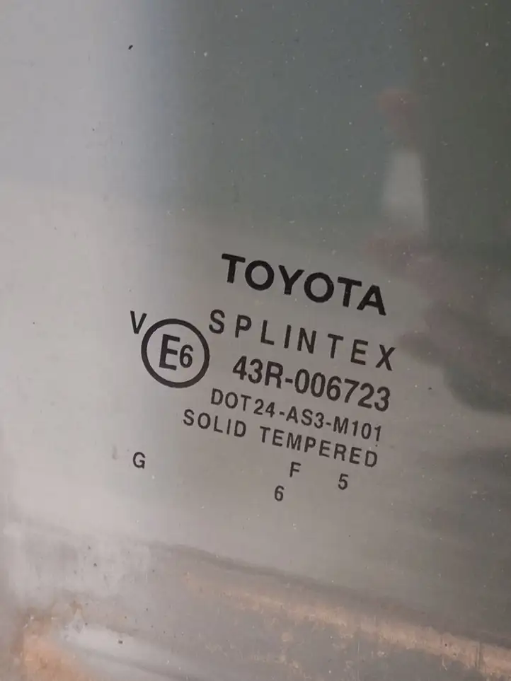 Toyota Avensis T250 (2006 - 2009) E643R006723 Стекло задней двери — фото 2