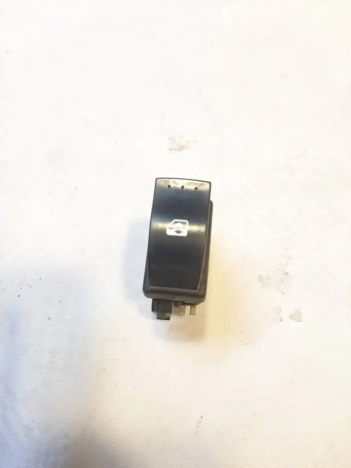Renault Laguna II (2001 - 2005) 0600468 Блок кнопок стеклоподъемников — фото 1