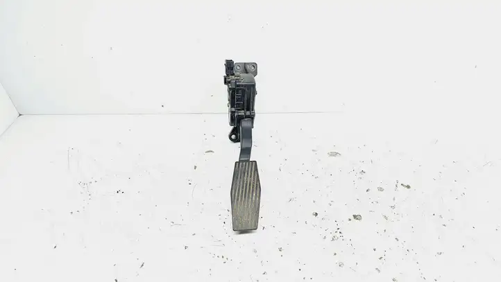 Opel Vectra C (2002 - 2005) 9186724 Педаль акселератора — фото 1