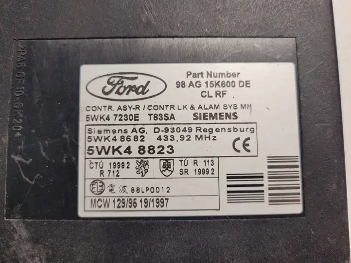 Ford Focus (1998 - 2004) 98AG15K600DE Модуль комфорта — фото 3