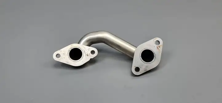 Mazda 6 (2012 - 2015) Трубка EGR — фото 2