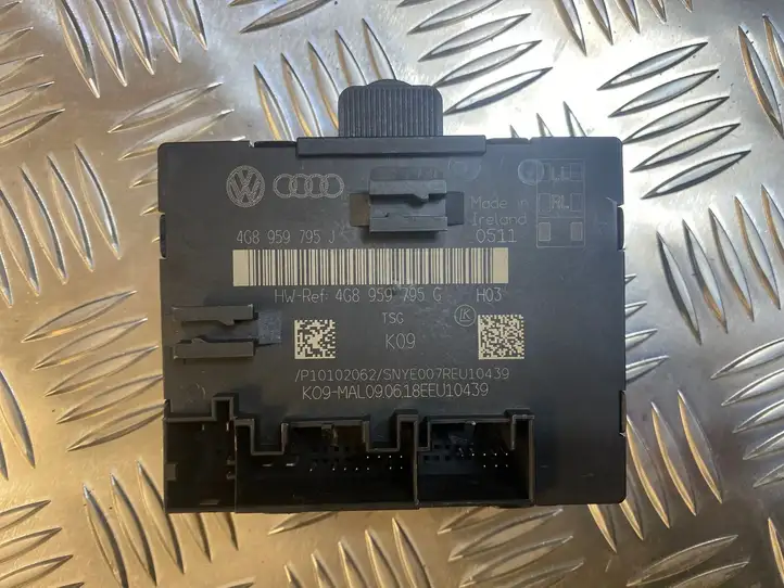 Audi A6 C7 (2014 - 2018) 4G8959795J Блок управления дверью — фото 1