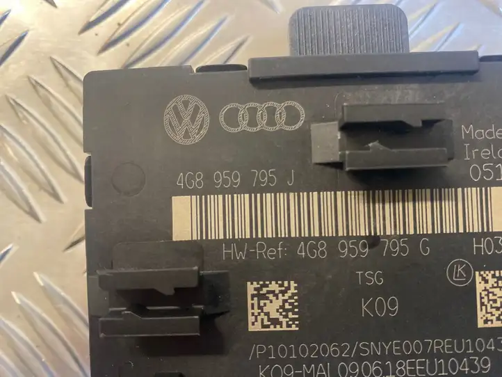 Audi A6 C7 (2014 - 2018) 4G8959795J Блок управления дверью — фото 4
