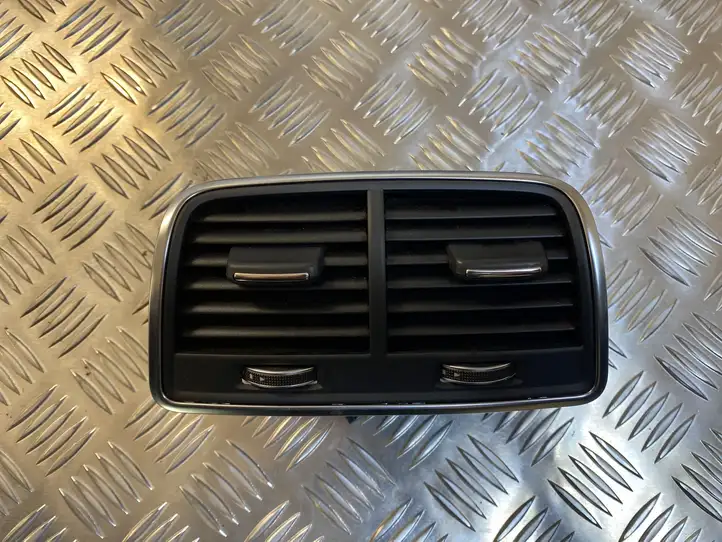 Audi A6 C7 (2014 - 2018) 4G0819203 Задний воздушный дефлектор — фото 1