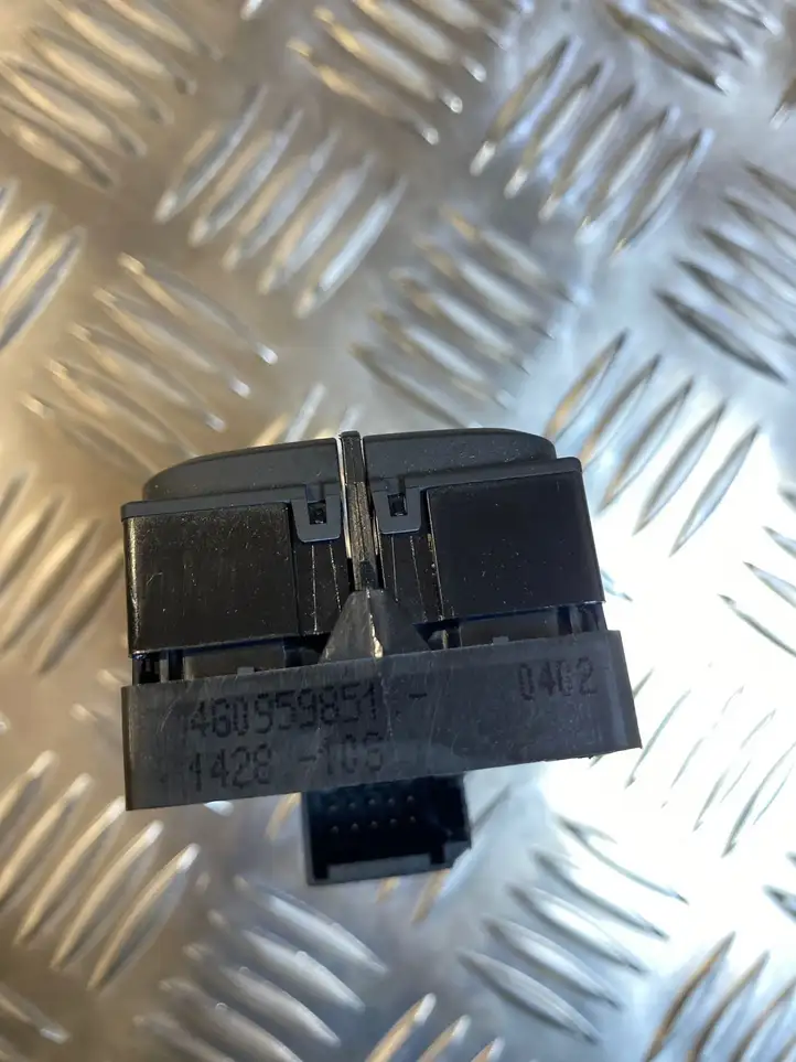 Audi A6 C7 (2014 - 2018) 4G0959851 Кнопка стеклоподъемников — фото 4