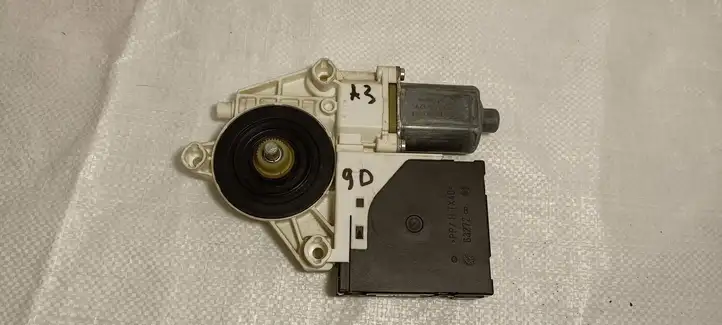 Audi A3/S3 8P (2004 - 2008) 8P4959802D Стеклоподъемник задней двери — фото 2