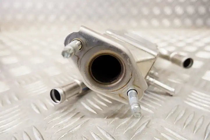 Toyota Corolla E210 E21 (2018 - ) 256010T030 Охладитель клапана EGR — фото 3