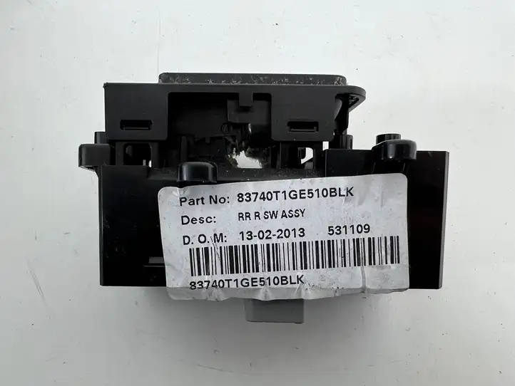 Honda CR-V (2012 - 2016) 83740T1GE510BLK Блок кнопок стеклоподъемников — фото 2