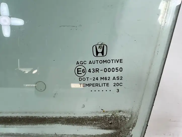 Honda CR-V (2012 - 2016) 43R00050 Стекло передней двери — фото 2