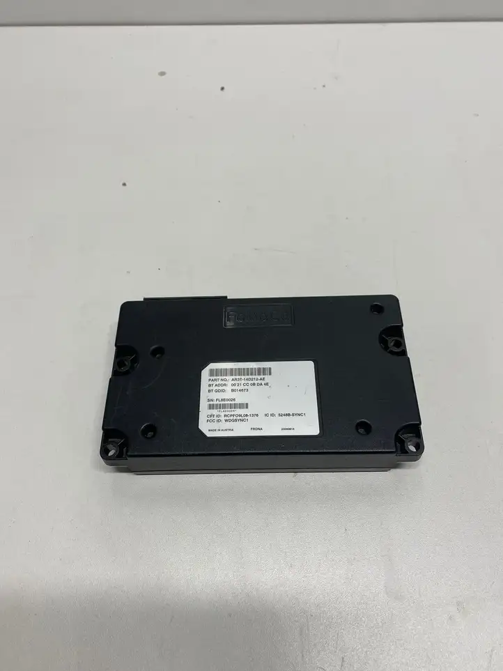 Ford Mustang V (2005 - 2014) AR3T14B428BD Bluetooth модуль — фото 3