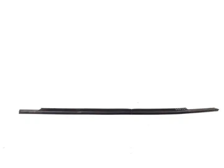 Mini Cooper Countryman R60 (2010 - 2016) 51339810467 Накладка стекла передней двери — фото 2