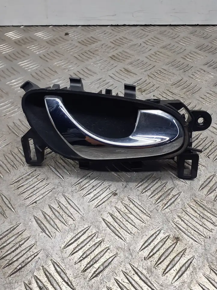 Nissan Qashqai (2013 - 2017) 1234567890 Внутренняя ручка задней двери — фото 1