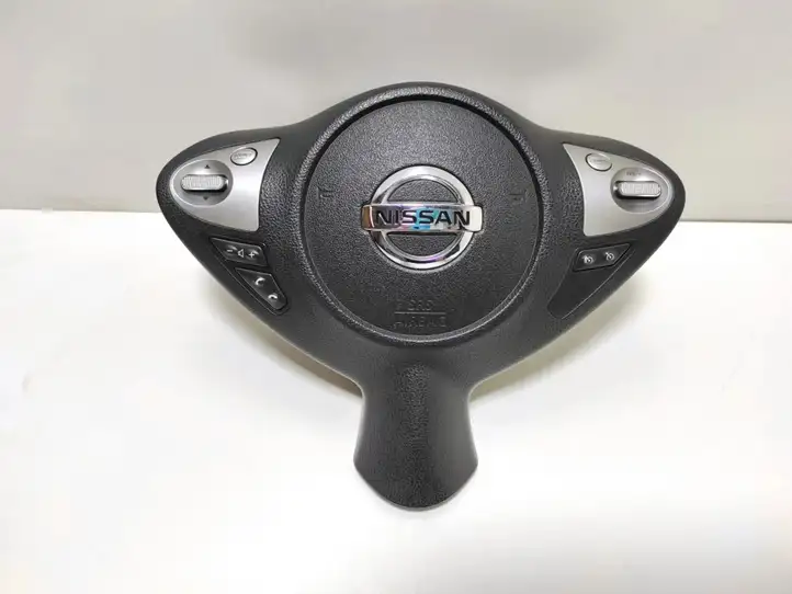Nissan Juke I F15 (2010 - 2018) Подушка безопасности руля — фото 1