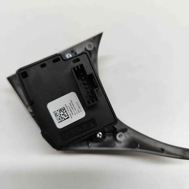Tesla Model 3 (2017 - 2023) 109496600F Кнопки на рулевом колесе — фото 6