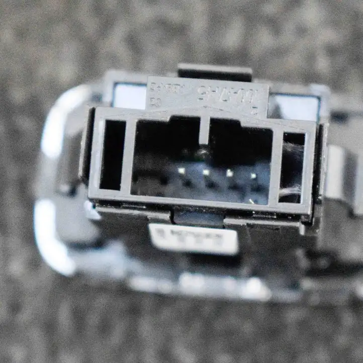 Volvo XC60 (2017 - ) 3145664510135168 Включатель зажигания и стартера — фото 5