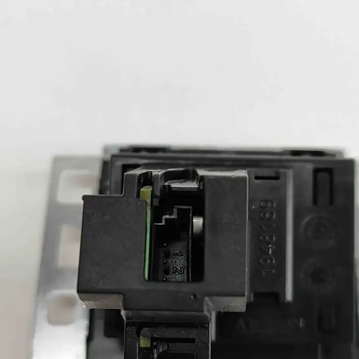 Volkswagen PASSAT B7 (2011 - 2014) 3AA919204A Часы — фото 5