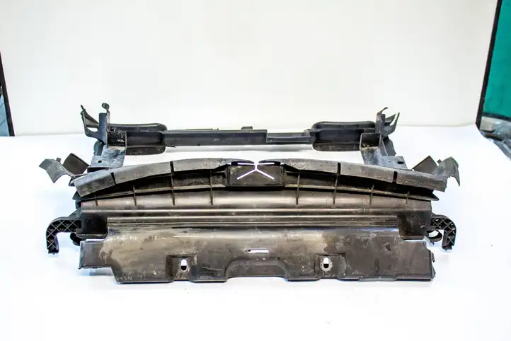 Mercedes-Benz CLC CL 203 (2008 - 2011) a2035053530 Облицовка радиатора — фото 13