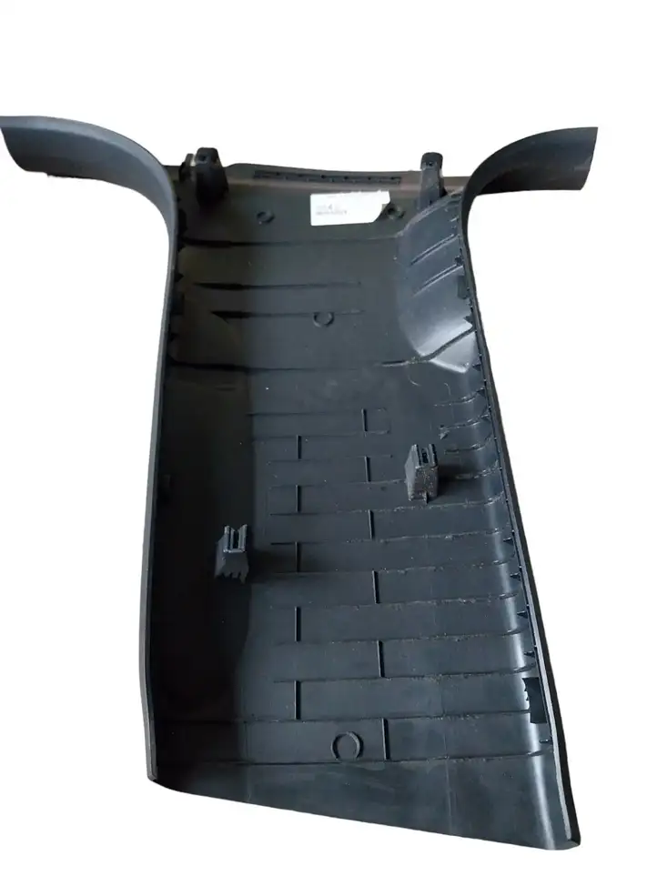 Audi A6 Allroad C7 (2012 - 2014) 4G0867240A Нижняя обшивка стойки B — фото 3