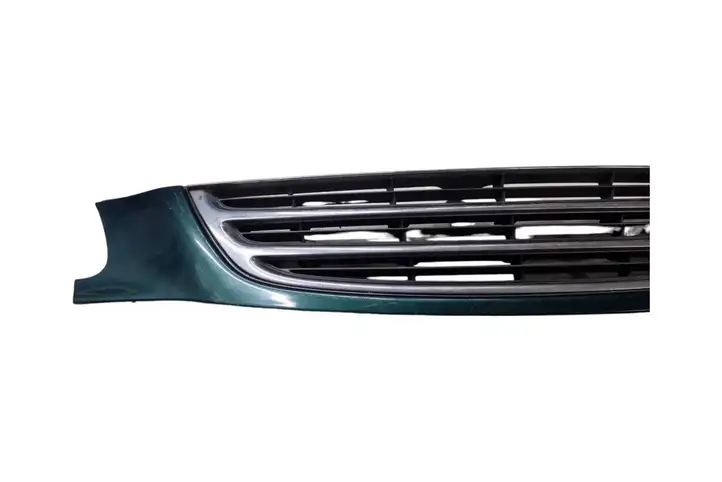 Toyota Avensis T220 (2000 - 2003) 5311105030F Верхняя решетка радиатора — фото 6