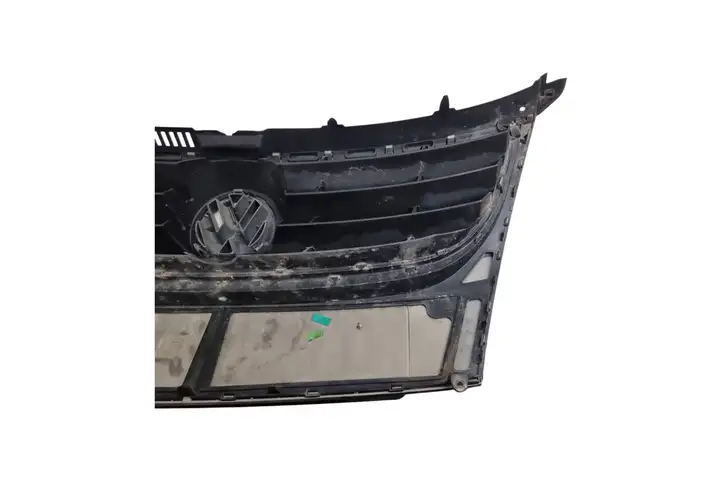 Volkswagen Touran I (2003 - 2010) 1T0853651D Верхняя решетка радиатора — фото 4