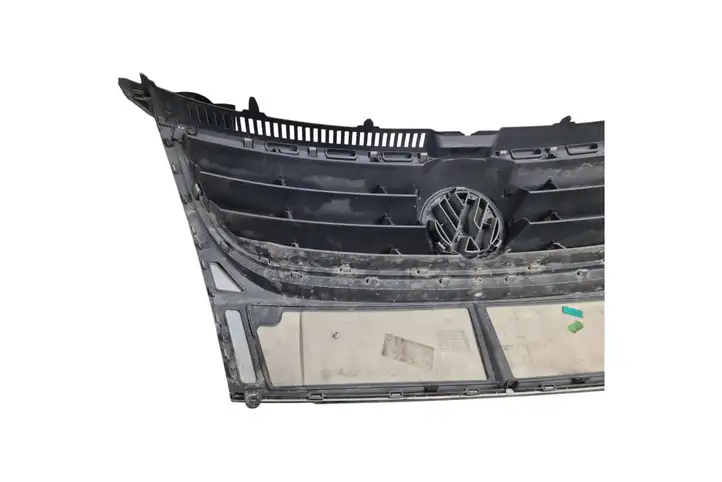Volkswagen Touran I (2003 - 2010) 1T0853651D Верхняя решетка радиатора — фото 8