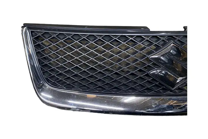Suzuki Grand Vitara II (2005 - 2008) 7174365J0 Передняя решетка — фото 2