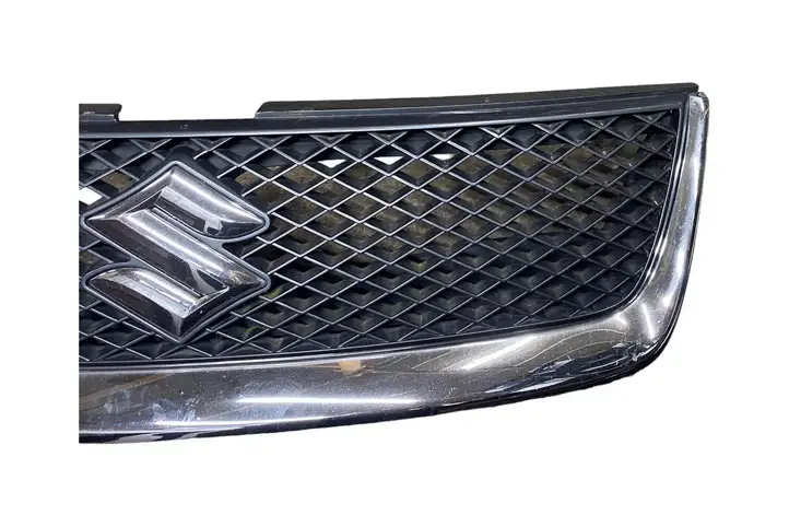 Suzuki Grand Vitara II (2005 - 2008) 7174365J0 Передняя решетка — фото 3