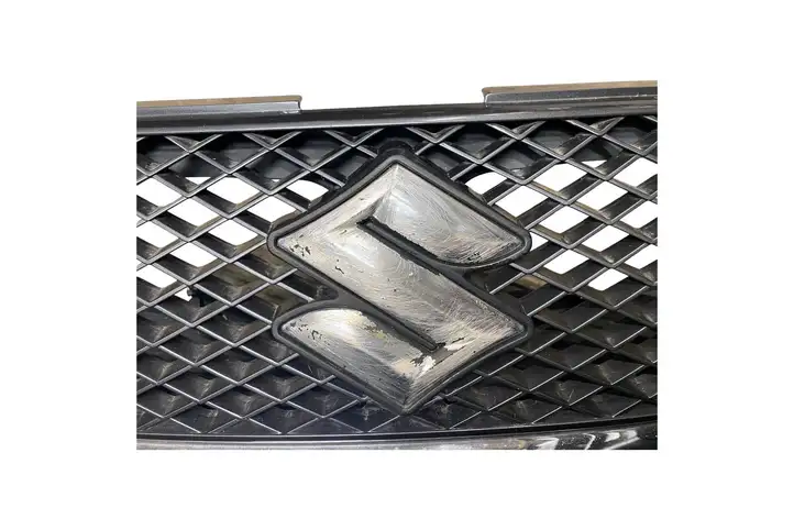 Suzuki Grand Vitara II (2005 - 2008) 7174365J0 Передняя решетка — фото 2