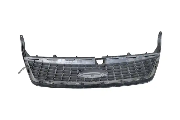 Ford Mondeo Mk III (2000 - 2007) 7S718200A Передняя решетка — фото 3
