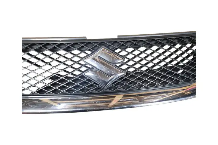 Suzuki Grand Vitara II (2005 - 2008) 7174365J0 Передняя решетка — фото 3